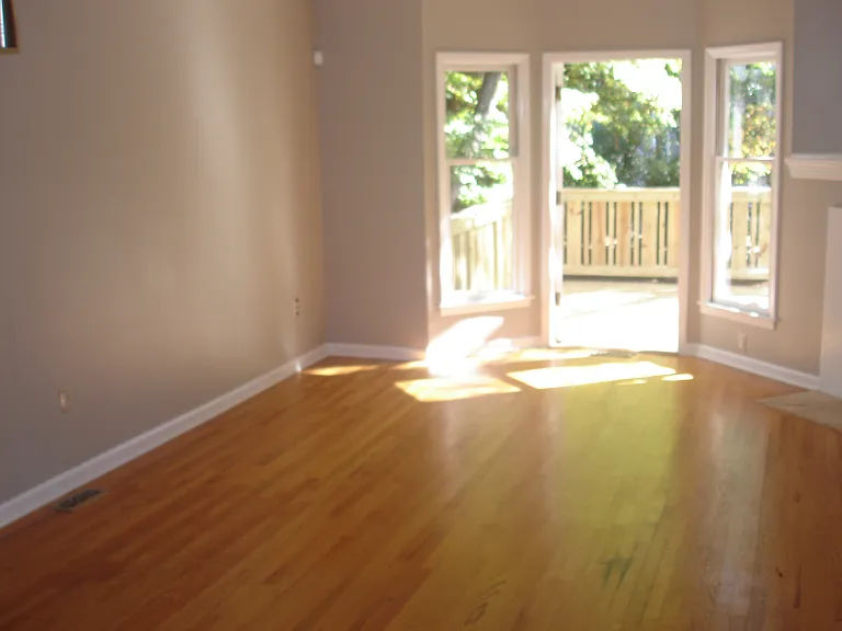 227 S Clarkson St — Photo 12