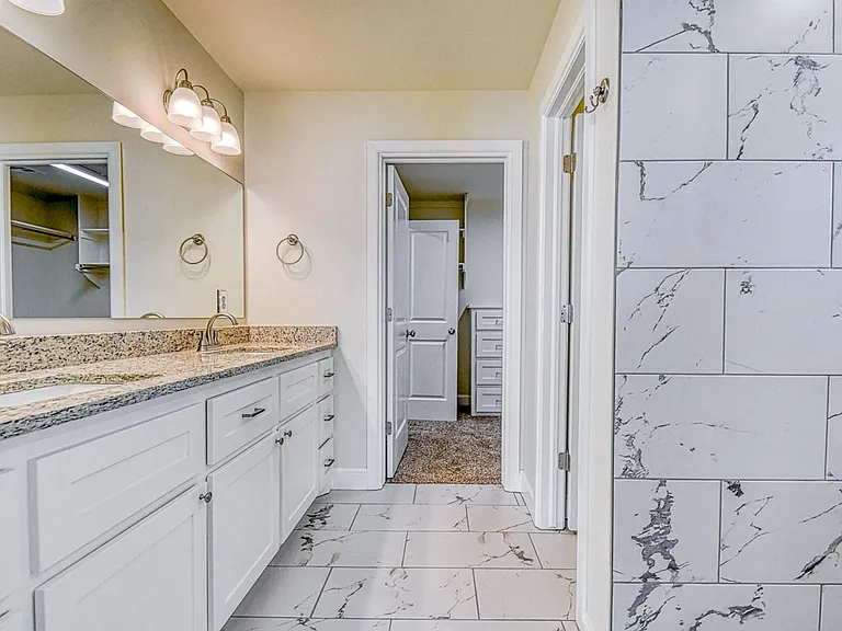 3112 Pebble Pond Dr — Photo 32