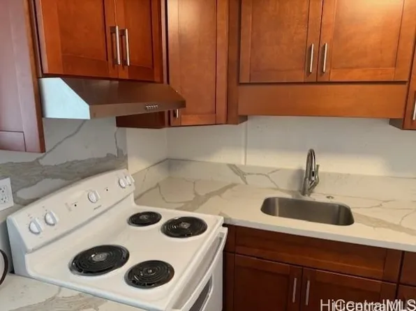 95-20 Waihonu St APT C301, Mililani, HI 96789