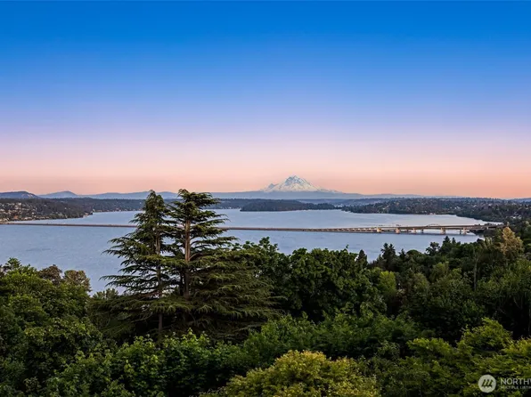 416 34th Avenue, Seattle, WA 98122