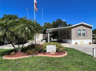 252 Shoreline Dr, Lake Placid, FL 33852