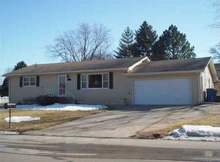 1601 Bel Air Rd, Norfolk, NE 68701