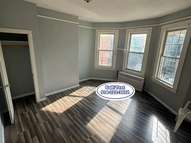 124 Oak St #1W — Photo 8