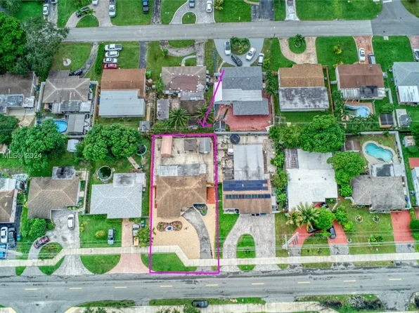 3130 SW 64th Ave, Miramar, FL 33023