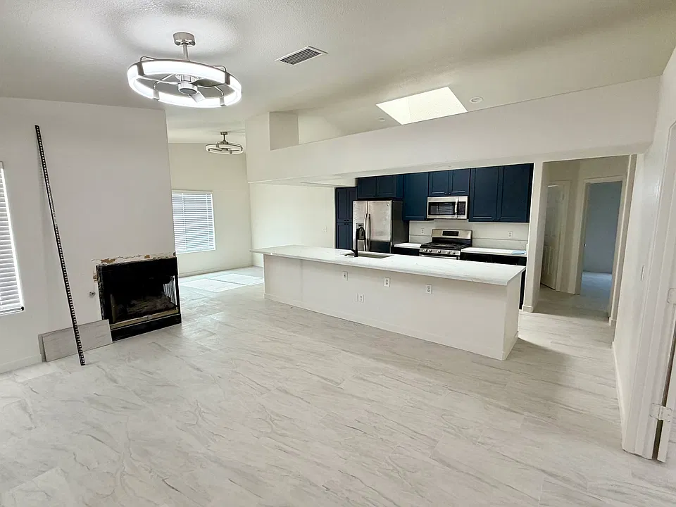 3490 Chemehuevi Blvd