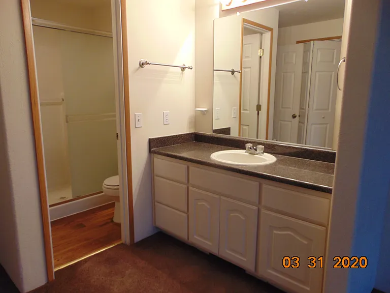 1012 S Shasta Ave — Photo 7
