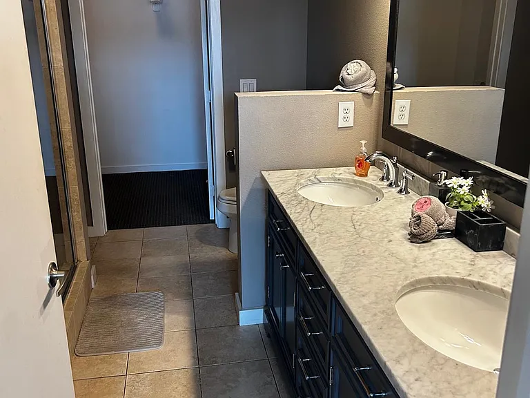 4107 Bowser Ave #204 — Photo 8