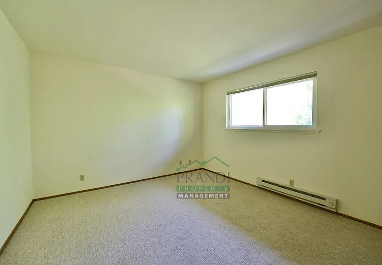 1562 Sir Francis Drake Blvd #1 — Photo 15