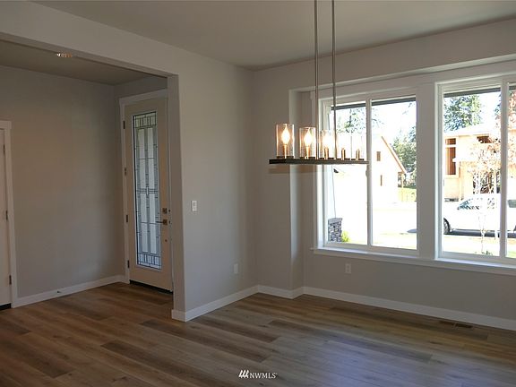 4th image of 4221 Caddyshack Drive NE Lot72