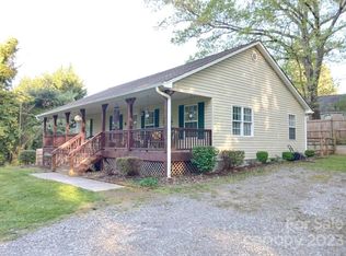 25 Chance Cv, Asheville, NC 28806