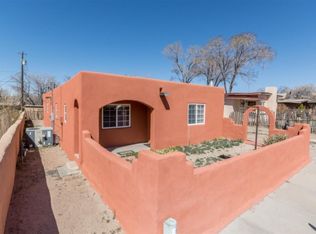 222 Fiesta St, Santa Fe, NM 87501
