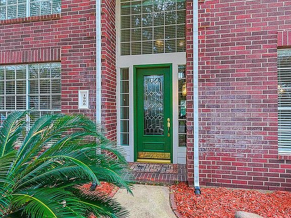 2nd image of 1906 Green Falls Ct