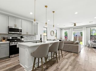 7711 Willow St, Houston, TX 77088