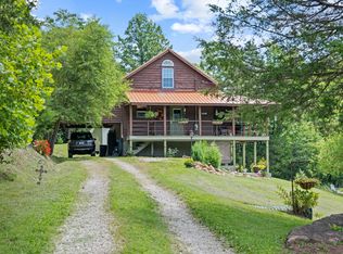 4150 Winchester Rd, Irvine, KY 40336