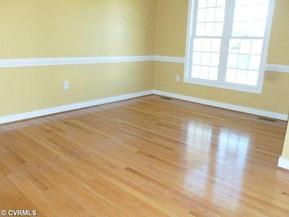 3rd image of 6100 Sailors Creek Dr