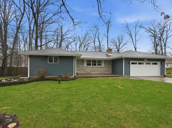 7011 Blake Dr, Fort Wayne, IN 46804