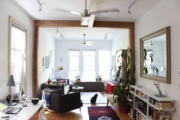 1st image of 1451 N Oakley Blvd #2