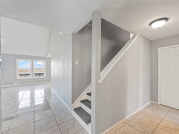 3rd image of 14322 Playa Del Rey