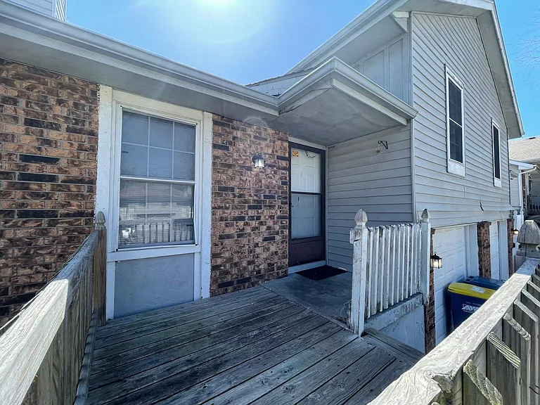1415 La Chateau Dr — Photo 58