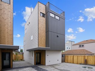 927 NW 59th St, Seattle, WA 98107