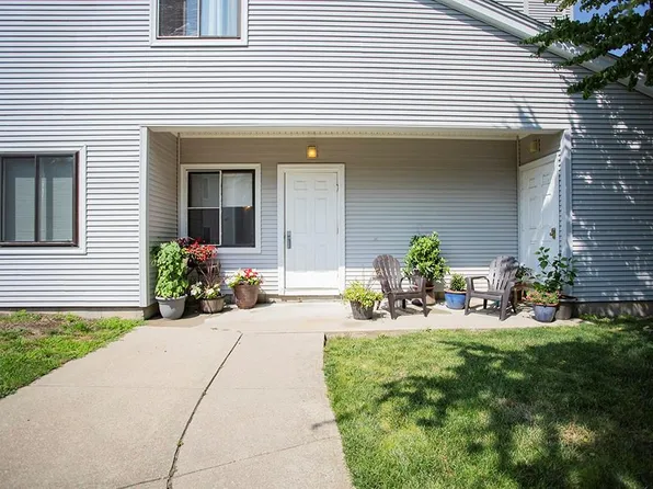 66 Girard Ave Unit 102, Newport, RI 02840