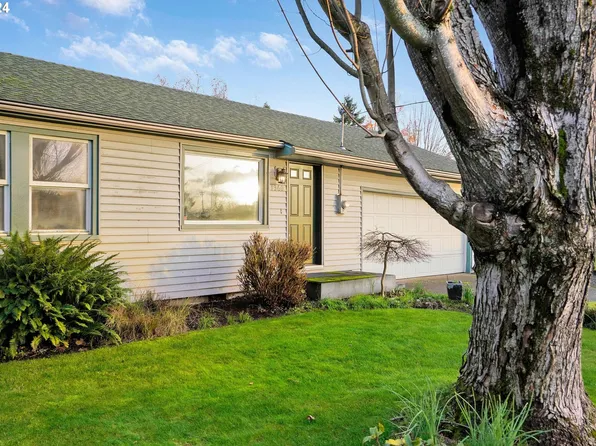 1360 Brenner St NE, Salem, OR 97301