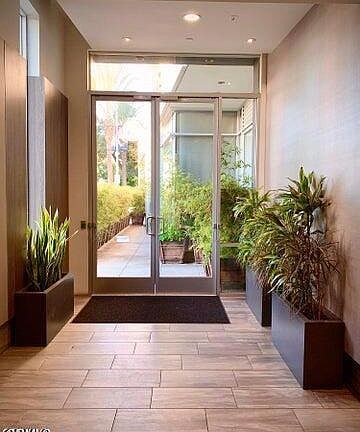 3rd image of 482 S Arroyo Pkwy #410