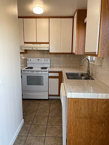 815 Hawthorne St #1 Photo 1
