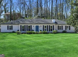 648 Dogwood Dr, Lawrenceville, GA 30046