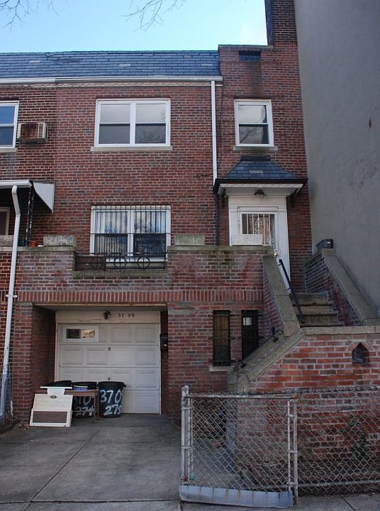 1st image of 3709 27th St