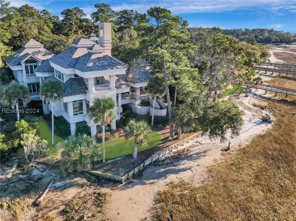 3 Charlesfort Pl, Hilton Head Island, SC 29926