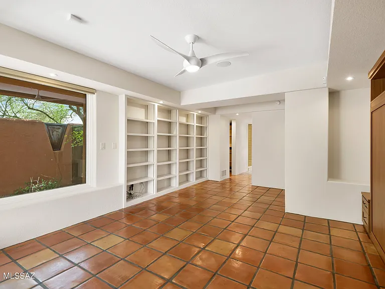 6561 N Avenida De Posada — Photo 40