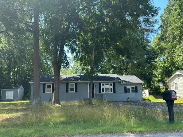 47955 Mary Lynn Dr, Lexington Park, MD 20653