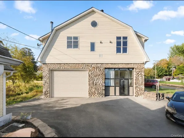 1403 Kings Hwy, Sugar Loaf, NY 10981
