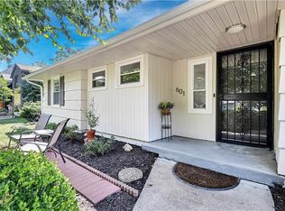 601 E 70th St, Kansas City, MO 64131