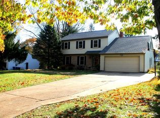 124 Keswick Dr, Hudson, OH 44236