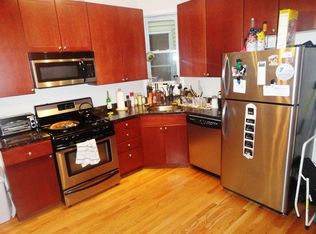 2407 N Clybourn Ave APT 3, Chicago, IL 60614