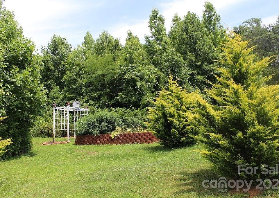 5427 Us Highway 64, NC 28655 Zillow