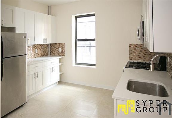 5th image of 1113 McBride St Floor 1