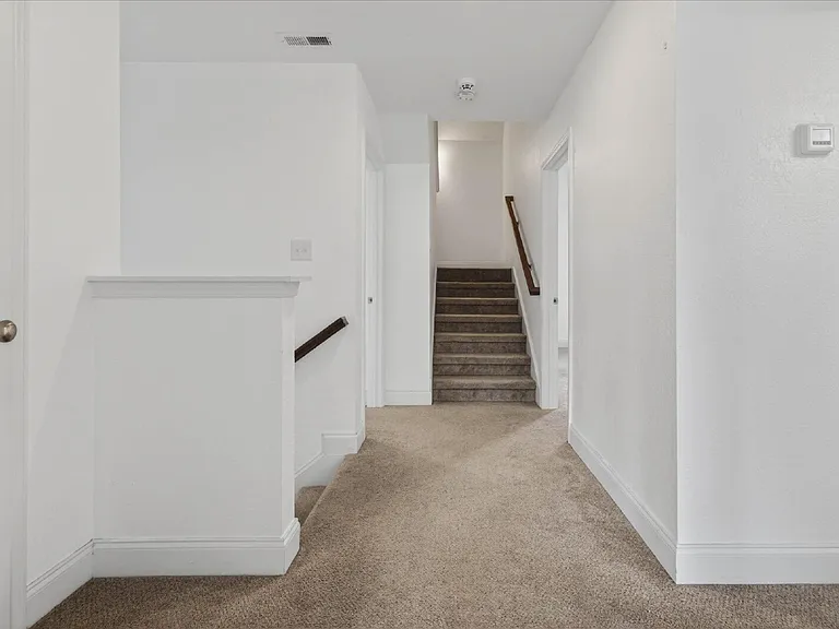 1264 Black Oak Cir — Photo 29