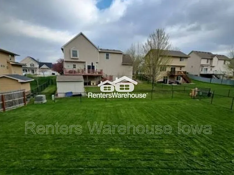 165 SE Pleasant View Dr — Photo 21