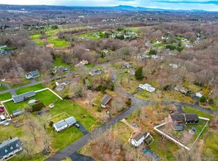 41 Patton Rd, Wallingford, CT 06492