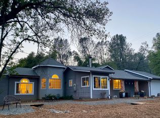 12572 Williamson Rd, Redding, CA 96003