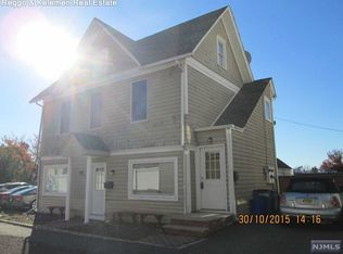 71 Mt Vernon St, Ridgefield Park, NJ 07660