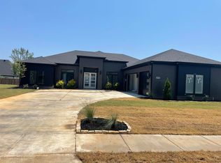 4929 Lake Vista Dr, Benton, AR 72019