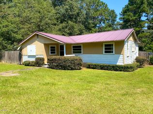 105 Finch Rd, Lucedale, MS 39452