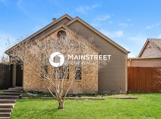 2712 Harvest Lake Dr, Irving, TX 75060