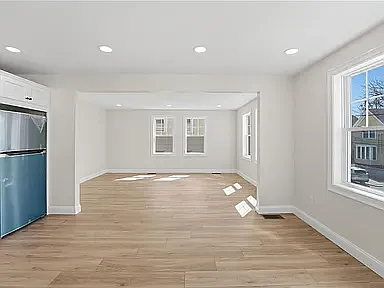 37 Webb St #1 — Photo 5