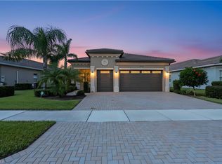 28568 Twain Dr, Bonita Springs, FL 34135