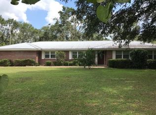 1074 Willie Presha Rd, Quincy, FL 32351